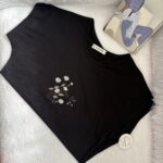 تیشرت زنانه مشکی طرح بابونه